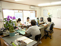 新川営業所 事務所